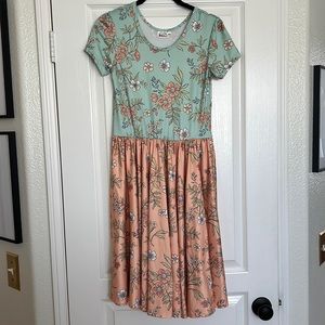 Cap Sleeve DDS Floral Dress!